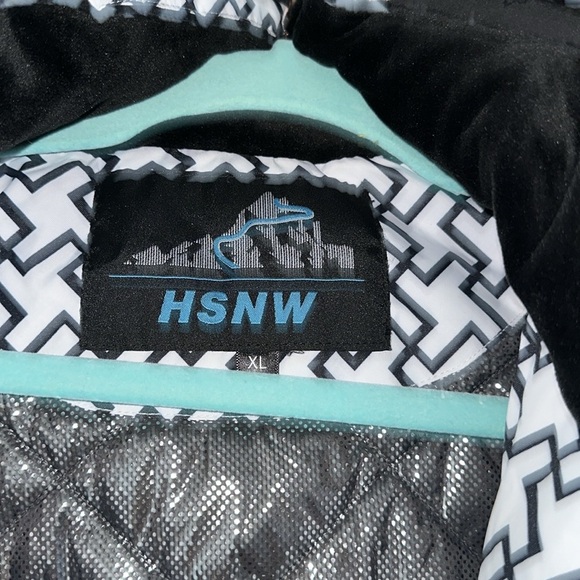 Stylish Black and White  Jacket - Picture 9 of 11